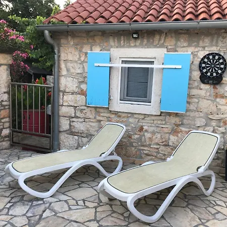 Holiday House Carpe Diem * Pula