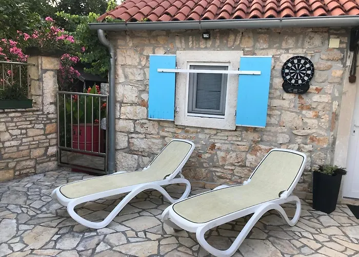 House Carpe Diem * Пула